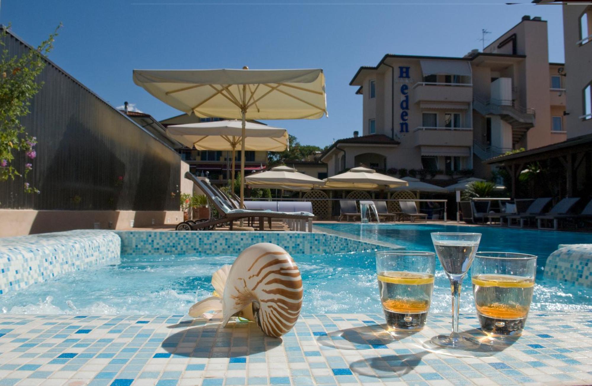 Hotel Eden Cinquale Exterior photo