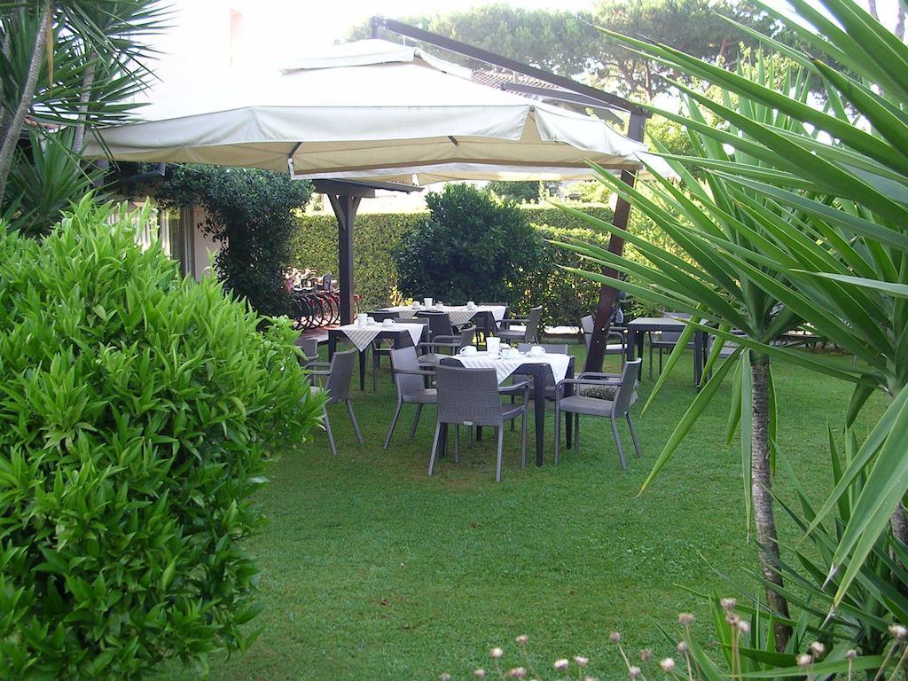 Hotel Eden Cinquale Exterior photo